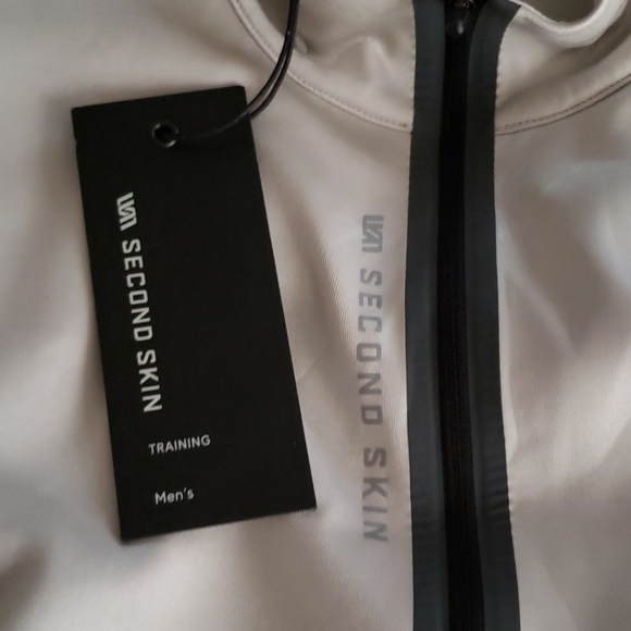 X-Large 1/4 zip pullover - Picture 3 of 3